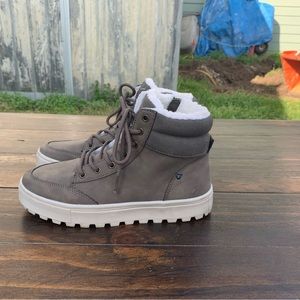 Snow boots for girls size 5